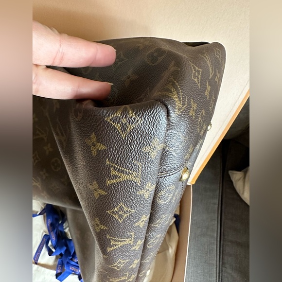 Stunning MM artsy Louis Vuitton tote selling for friend she’s firm on price - Picture 4 of 16